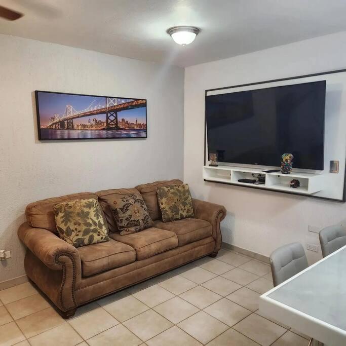 3 Bedroom Townhouse W Garage Blocks From The Beach Puerto Peñasco 外观 照片